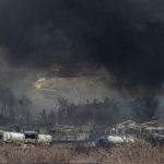 EUA intensificam ataques contra Irã no segundo dia de retaliação pela queda de helicóptero Apache