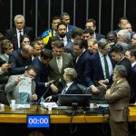 PSOL pressiona Hugo Motta sobre atraso em punição de deputados que ocuparam Mesa da Câmara