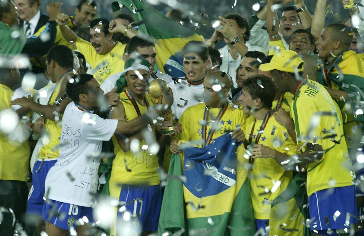 Seleção Brasileira chega à Copa do Mundo com time titular indefinido: maior incerteza em duas décadas