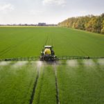 Câmara aprova urgência de projeto que flexibiliza controle de agrotóxicos