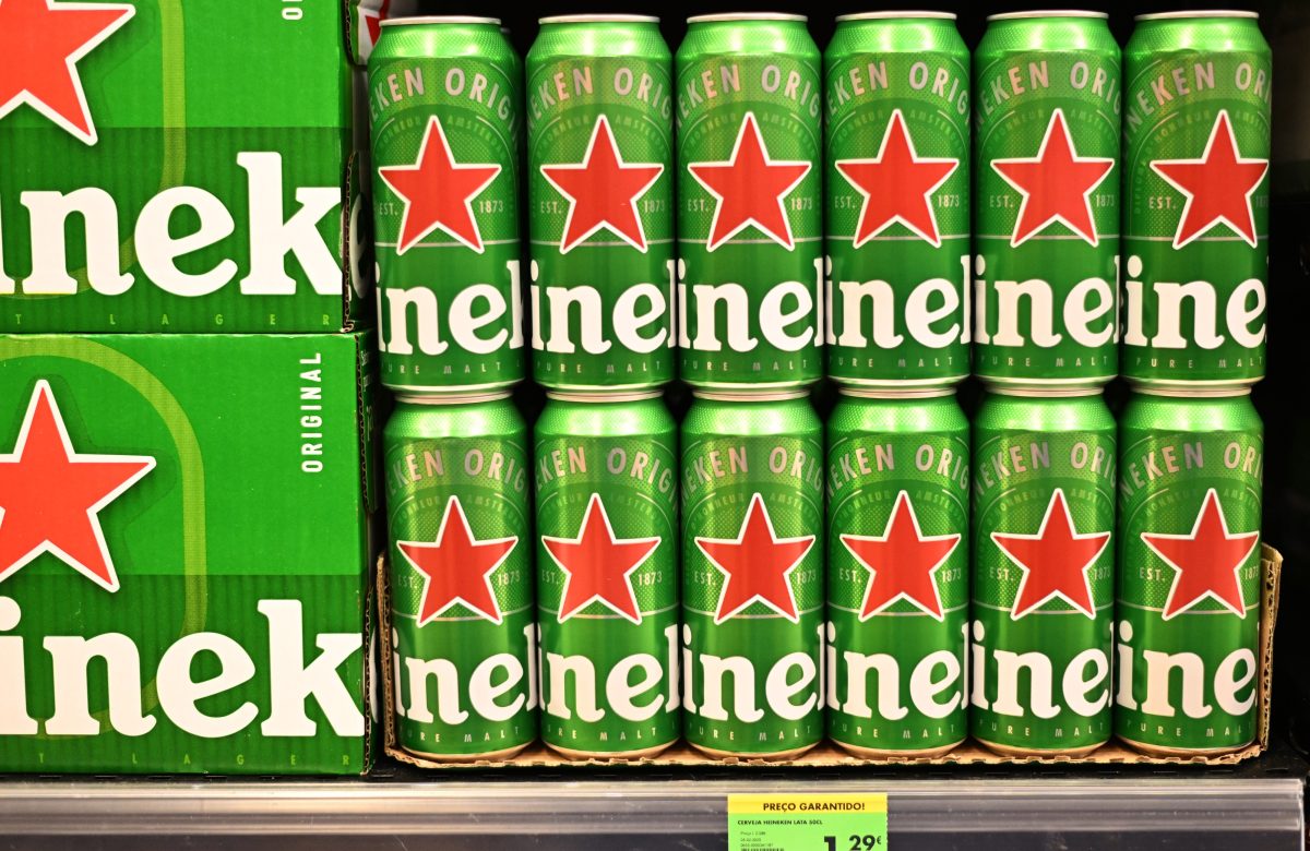 Cervejarias no Brasil usam inovação em produtos premium para compensar queda de vendas