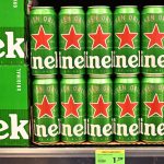 Cervejarias no Brasil usam inovação em produtos premium para compensar queda de vendas