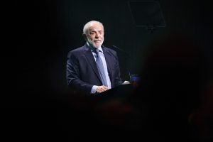 Lula promete reciprocidade contra EUA por expulsão de delegado da PF que prendeu Ramagem
