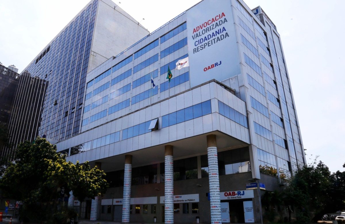 OAB-RJ mobiliza advocacia para aprovação de lei contra golpe do falso advogado
