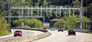 Pedágio Free Flow: Por Que as Reclamações Não Devem Interromper a Modernização das Rodovias