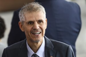 Sidônio Palmeira planeja férias estratégicas e licença para campanha de reeleição de Lula em 2025