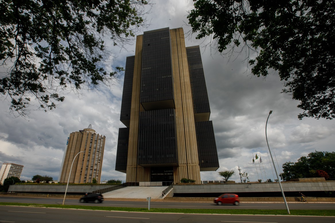 Banco Central regulamenta serviços de pagamento internacional: novos requisitos para eFX entram em vigor
