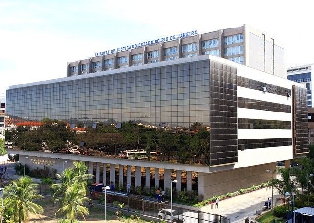 Contratações sem Concurso no Tribunal de Justiça do Rio Triplicam em 5 Anos e Custam R$ 12,4 Milhões