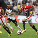 Corinthians x São Paulo: Bola de Cristal prevê 42,8% de chance de empate no clássico do Brasileirão