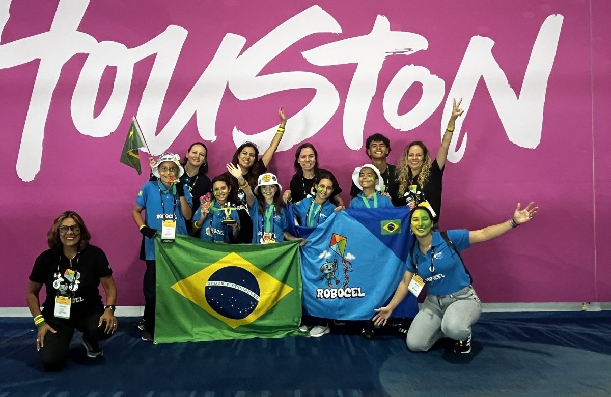 Equipe de colégio do Rio conquista título mundial em robótica estudantil na First Championship