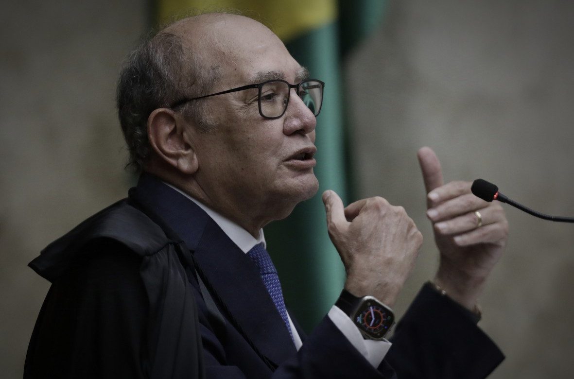 Gilmar Mendes pressiona OAB a defender Supremo em confronto político