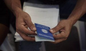 Renda Média no Brasil Atinge Recorde de R$ 2.264 em 2025 com Crescimento de 6,9%