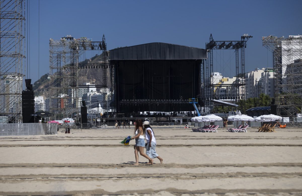 Shakira em Copacabana: equipe realiza testes de som para show histórico no sábado