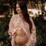 Sthefany Brito grávida do terceiro filho aos 38 anos: gestação inesperada e planos de laqueadura