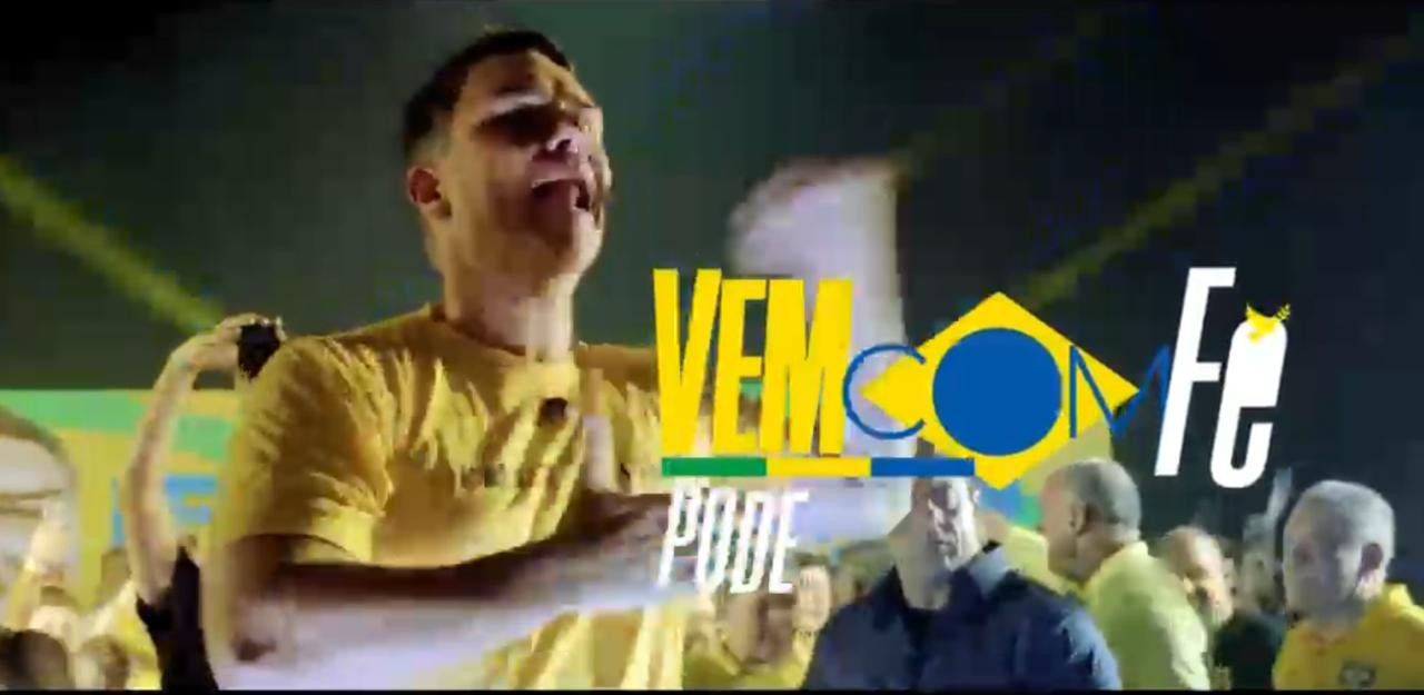 Campanha de Flávio Bolsonaro lança jingle ‘Vem com Fé’ em ritmo sertanejo: estratégia de marketing político