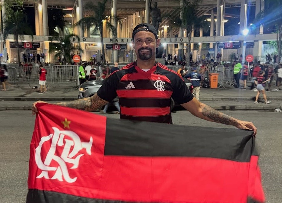 Ex-goleiro Bruno exerce função de auxiliar de serviços gerais em presídio do Rio de Janeiro