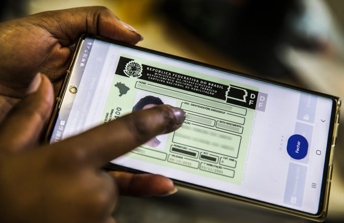 Lula sanciona renovação automática de CNH para bom condutor: entenda as mudanças