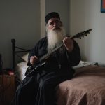 Padre Grego Revoluciona Cena Musical com Álbum de Drone Metal Místico: Conheça Dionysios Tabakis
