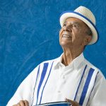 Portela Homenageia Monarco: Águia Ganha Chapéu Panamá no Novo Logo para 2027