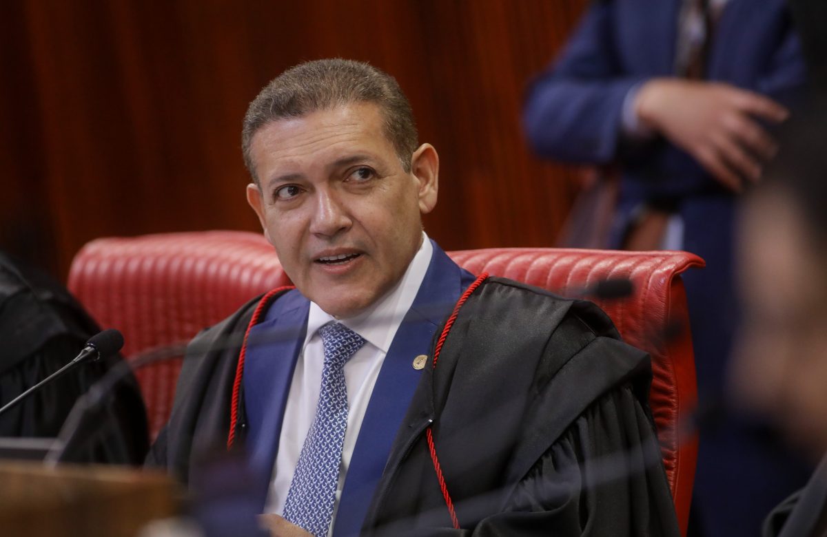 Presidentes de partidos solicitam ao TSE flexibilização de disparos em massa e benefícios eleitorais para 2026