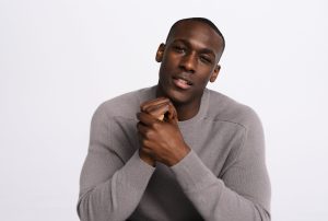 Skincare para Pele Negra: Guia Completo de Cuidados Especiais e Produtos Recomendados