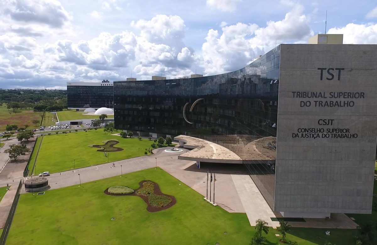 TST Anula Indenização de Seara a Ex-Funcionário Demitido por Comentário Racista sobre BBB 21