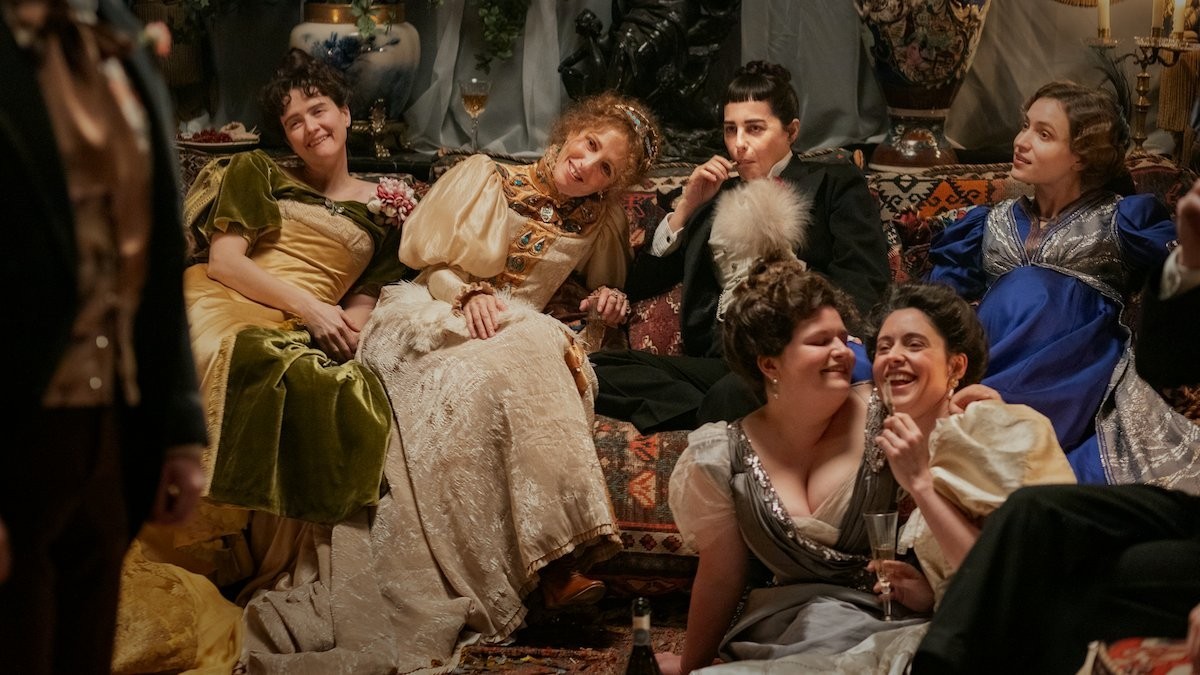 A Divina Sarah Bernhardt: A Vida Transgressora da Lendária Atriz Francesa