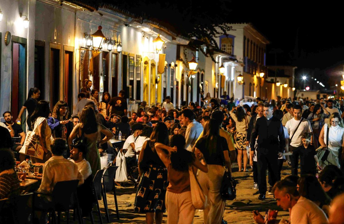 Flip 2026: A Festa Literária de Paraty que Encanta Escritores e Leitores
