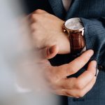 Quiet Luxury: Por que a discrição se tornou o novo símbolo de status entre homens ricos