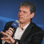 Tarcísio de Freitas participa de convenções de Flávio Dino e Marconi Perillo em campanha presidencial