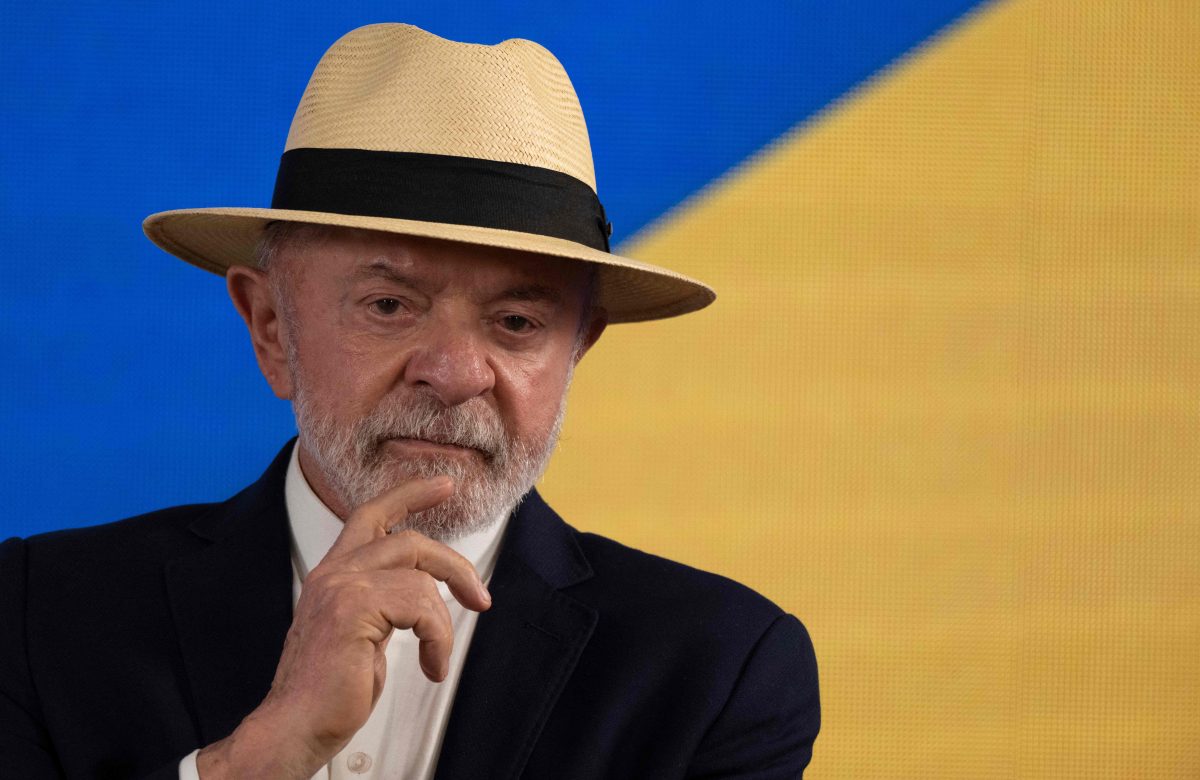 Aliados de Lula apontam isolamento de Flávio após escolha de vice e exploração do caso INSS