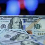 Dólar fecha em alta a R$ 5,15: Ibovespa retoma ganhos com Vale e otimismo externo