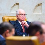 Fachin anuncia projeto de lei para regulamentar salários de juízes e desembargadores em 2024