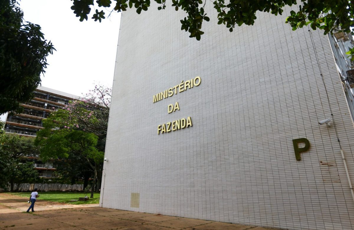 FMI defende autonomia do BC e gera tensão com Ministério da Fazenda