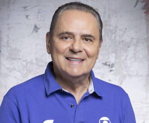 Luis Roberto volta ao microfone após vencer câncer: a trajetória de 4 meses até narrar Cruzeiro x Flamengo na Libertadores