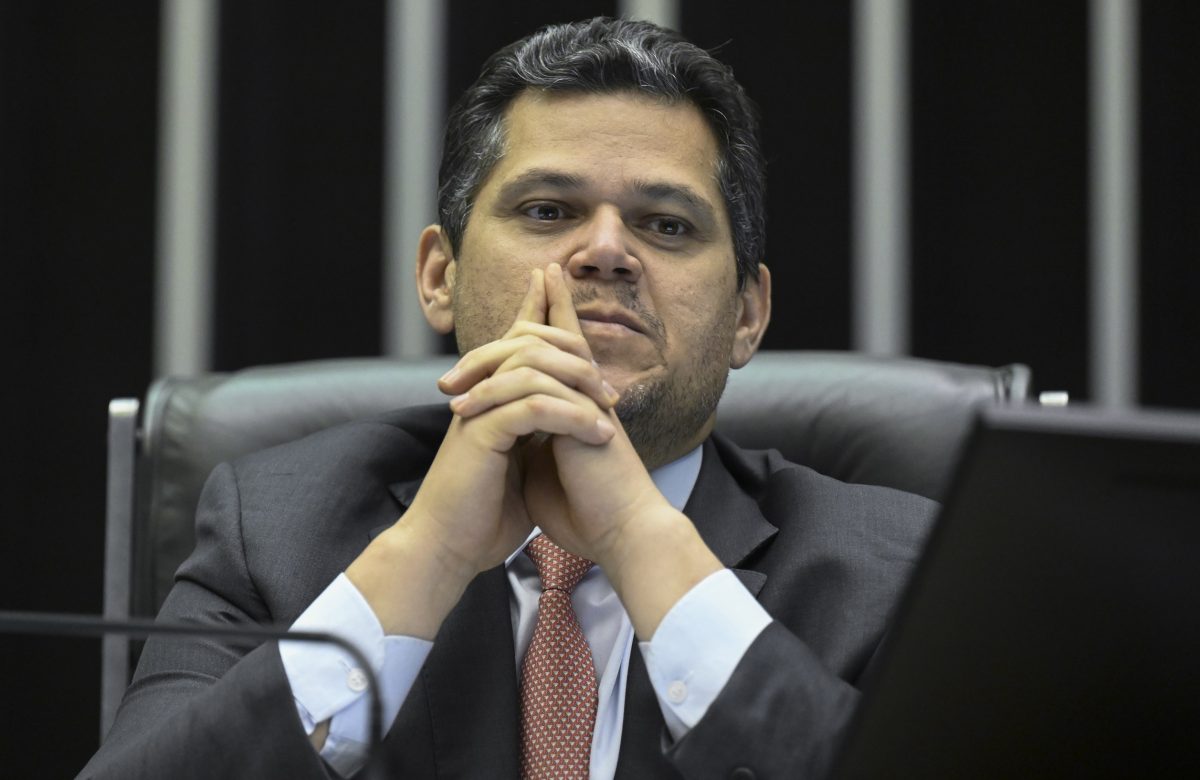 Estratégia de Alcolumbre: Como Formar Bancada Poderosa para Reeleição na Presidência do Congresso