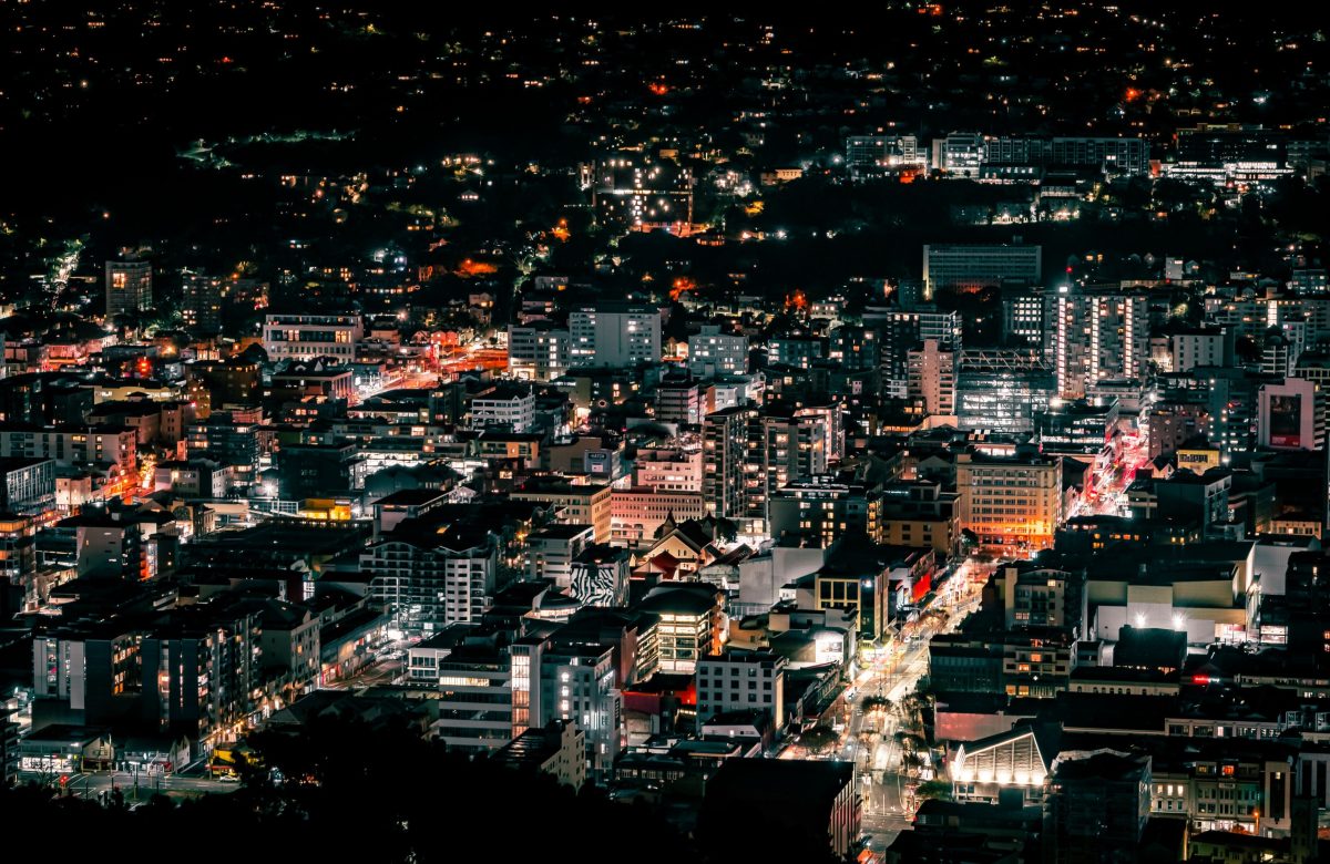 Nova Zelândia para Brasileiros: Vistos, Salários e Oportunidades de Trabalho em 2026