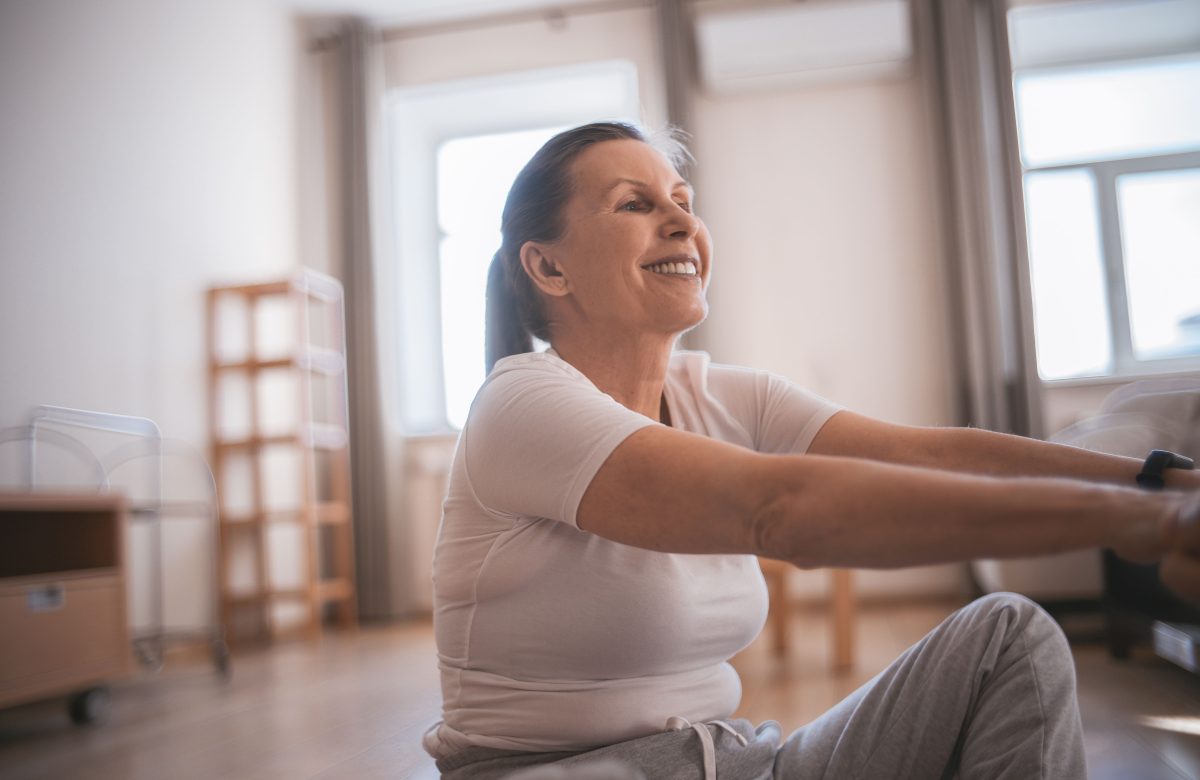 100 minutos de treino de força por semana aumenta longevidade: estudo revela dosagem ideal
