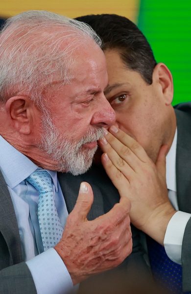Alcolumbre recusa apoiar nova indicação de Messias ao STF apesar de reaproximação com Lula