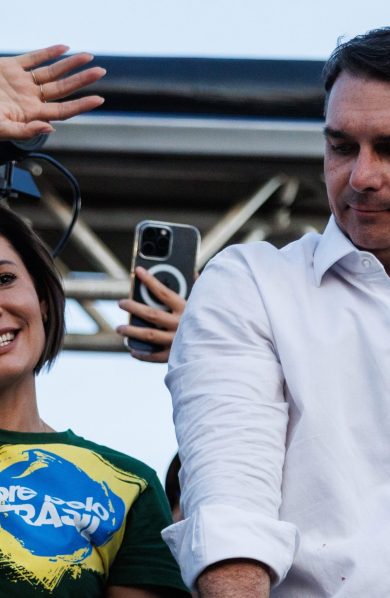 PL mantém interesse em Michelle Bolsonaro como candidata ao Senado, diz coordenador de Flávio