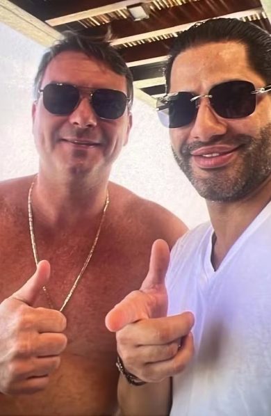 Valdemar Costa Neto confirma conhecimento de foto de Flávio Bolsonaro com ‘Sicário’ de Vorcaro