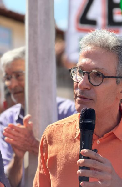 Zema mantém candidatura presidencial para evitar que Partido Novo caia na cláusula de barreira